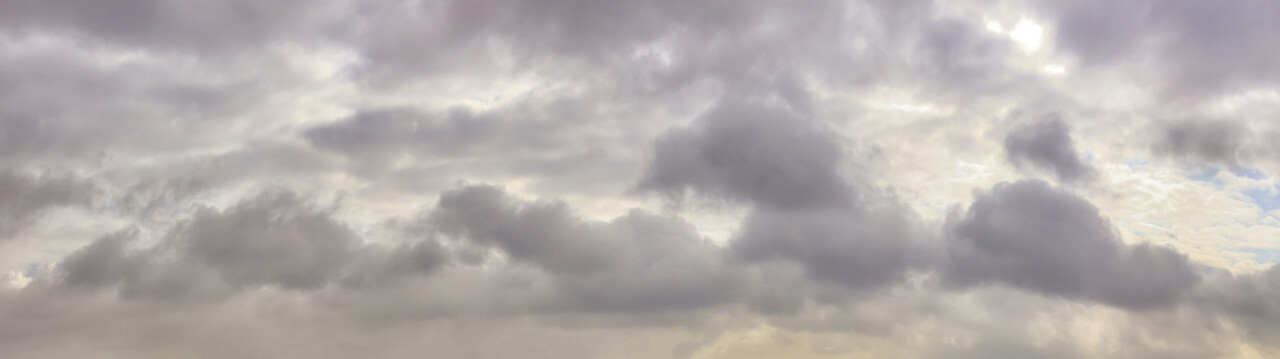 Sky Replacement stormy clouds