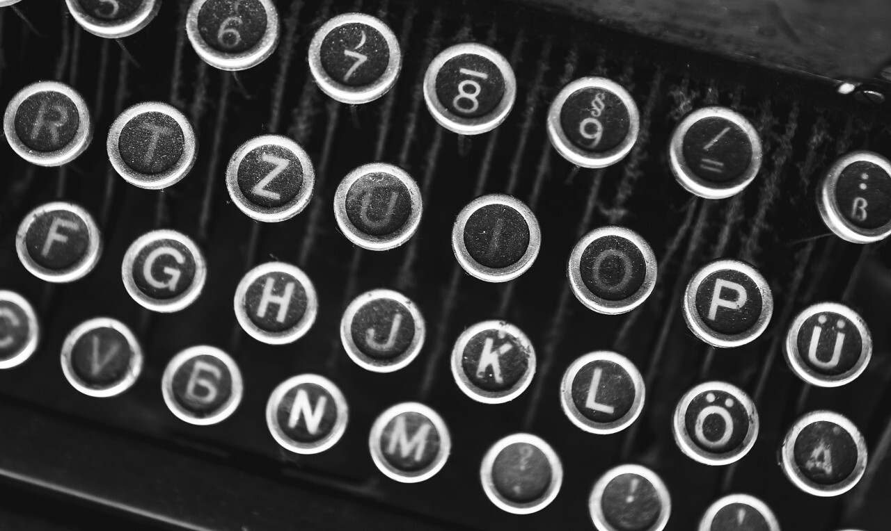 dusty keys of an old typewriter