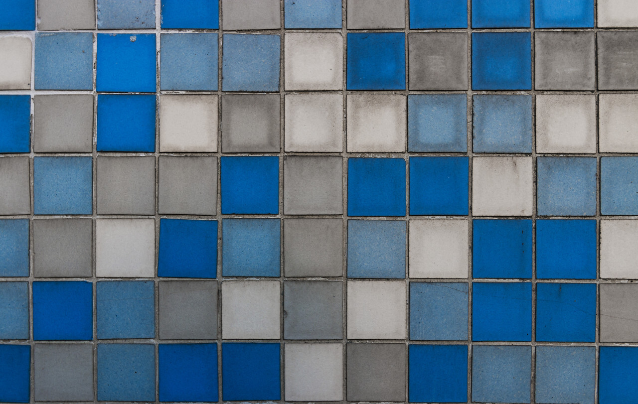 blue white tiles texture