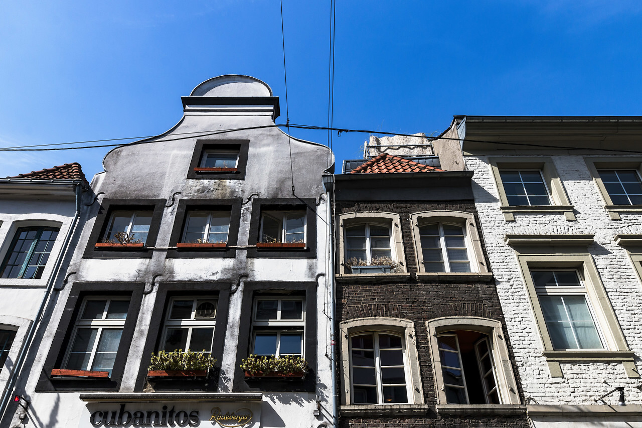 old buildings in dusseldorf