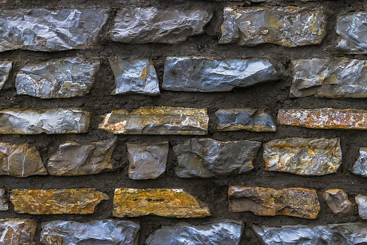 rough stone wall texture