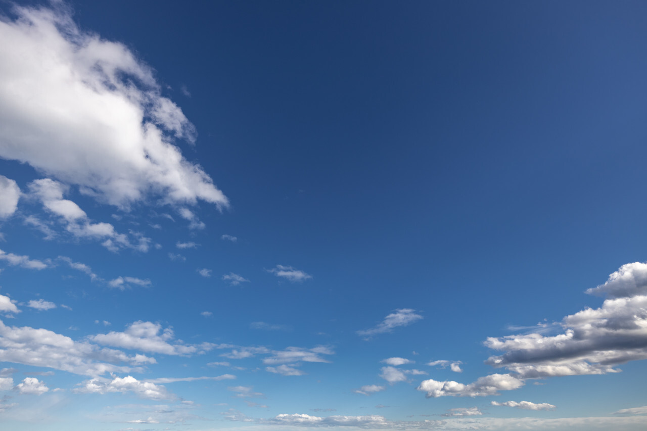 Blue Sky with white Clouds Sky Replacement