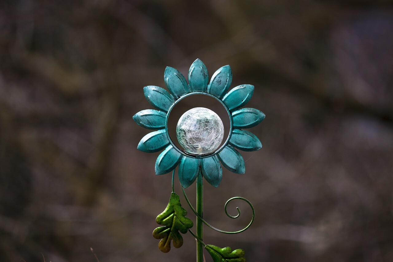 deco flower lamp garden