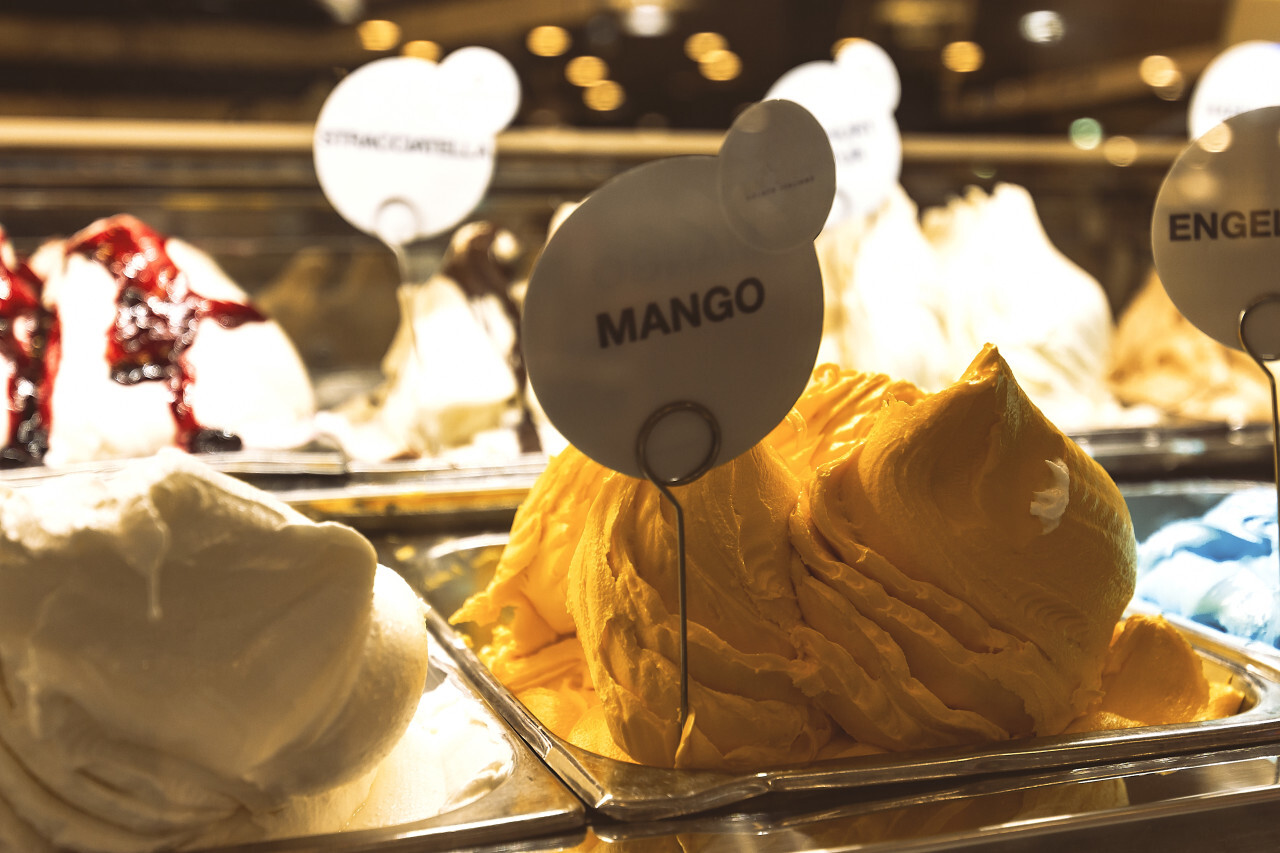 mango ice cream at the counter