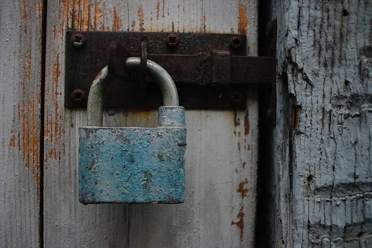 rusty padlock