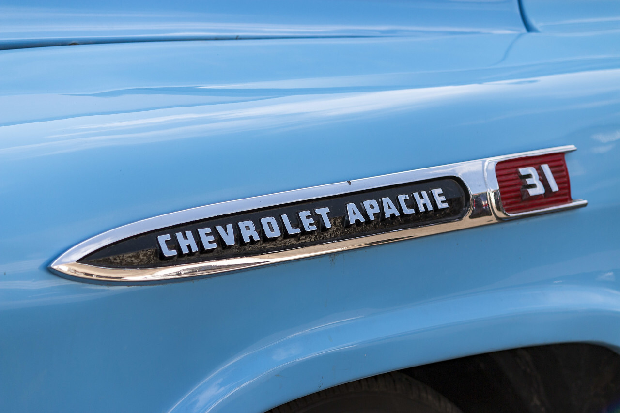 chevrolet apache 31 logo