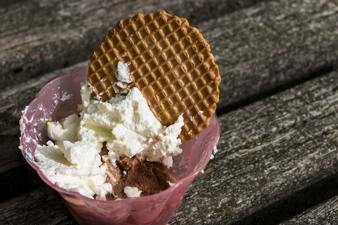 ice cream cup with cream