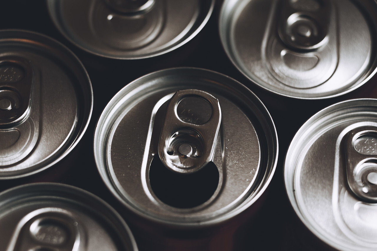 soft drink cans, energy drink can, trash, drinks