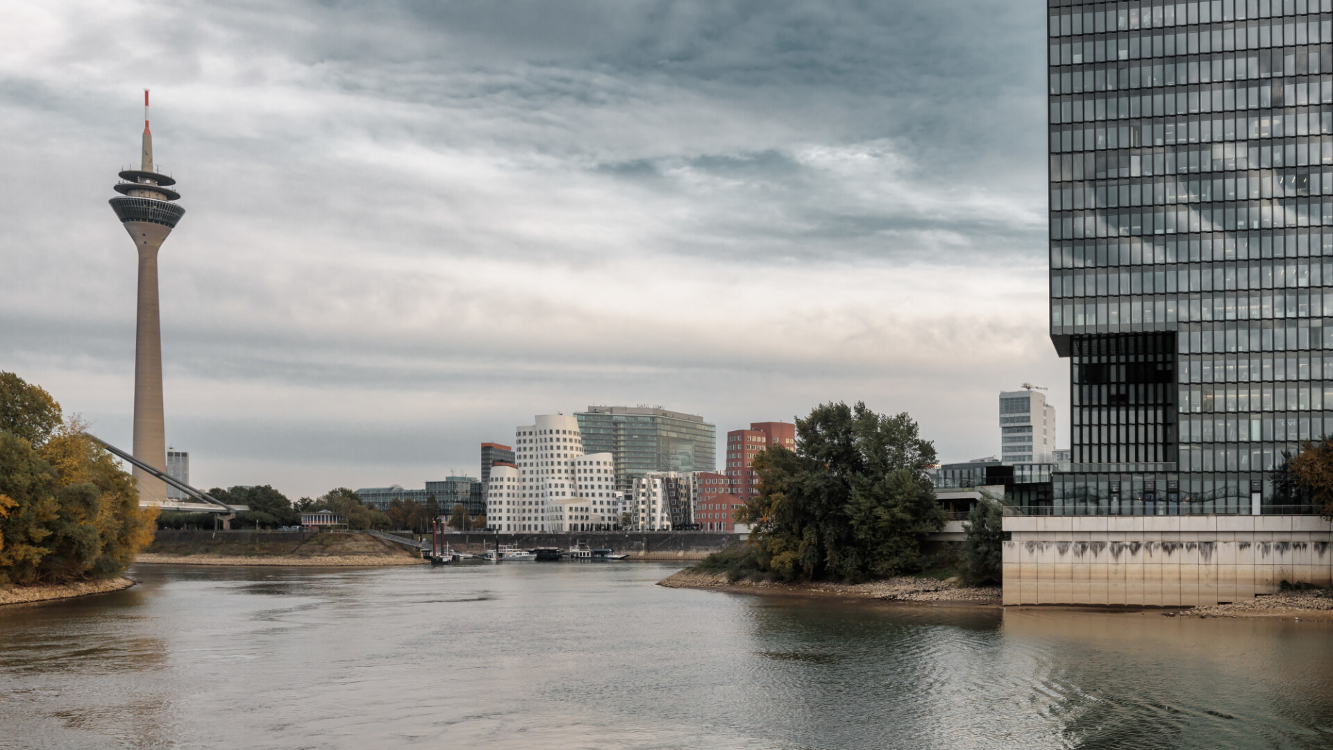 Dusseldorf city panorama