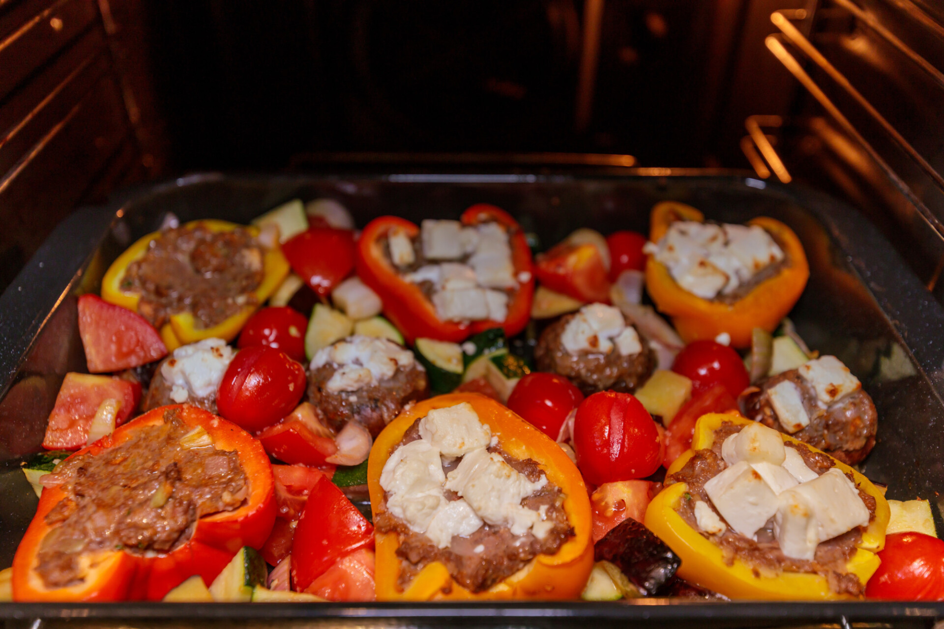 Peppers stuffed with minced meat and feta