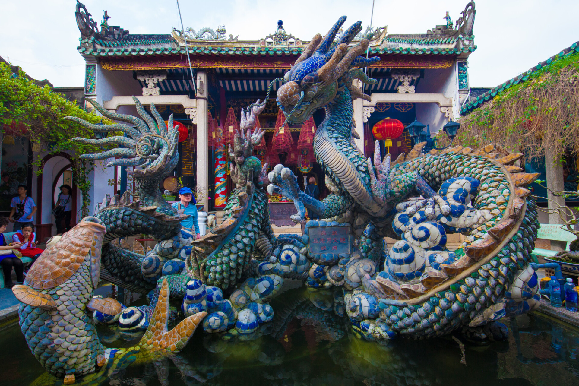 asian dragon temple