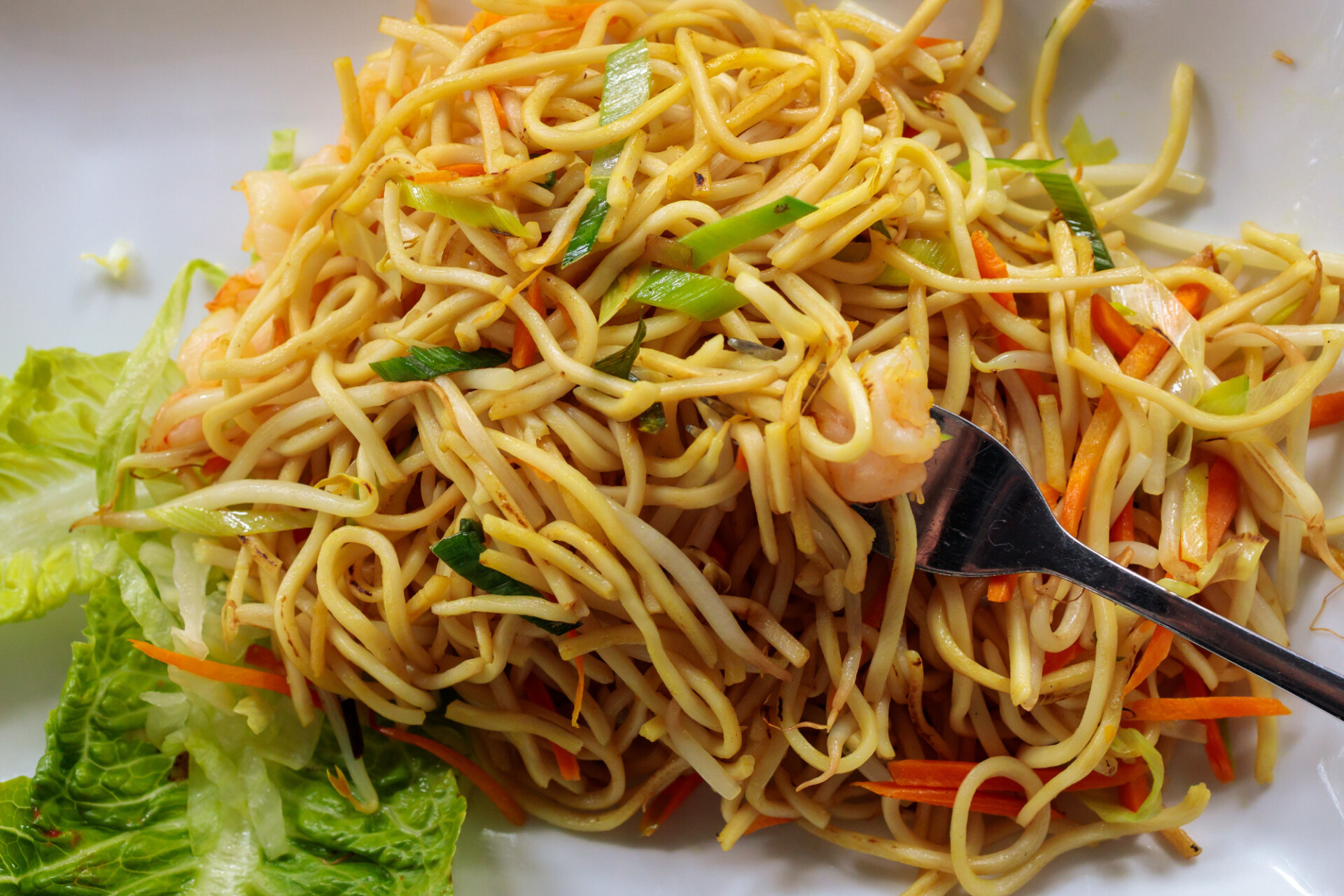 Asian noodles with prawns