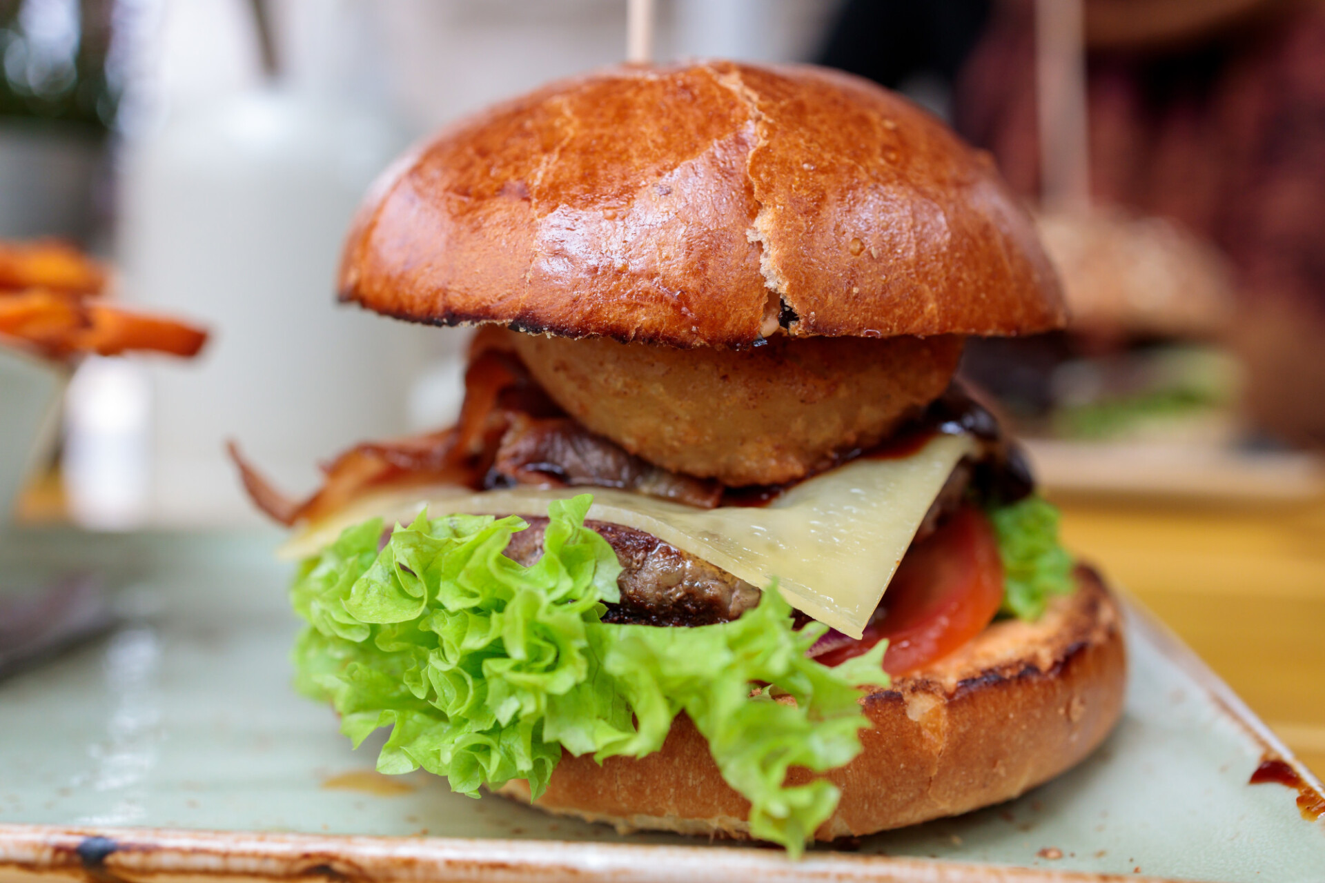 Hamburger with brioche bun