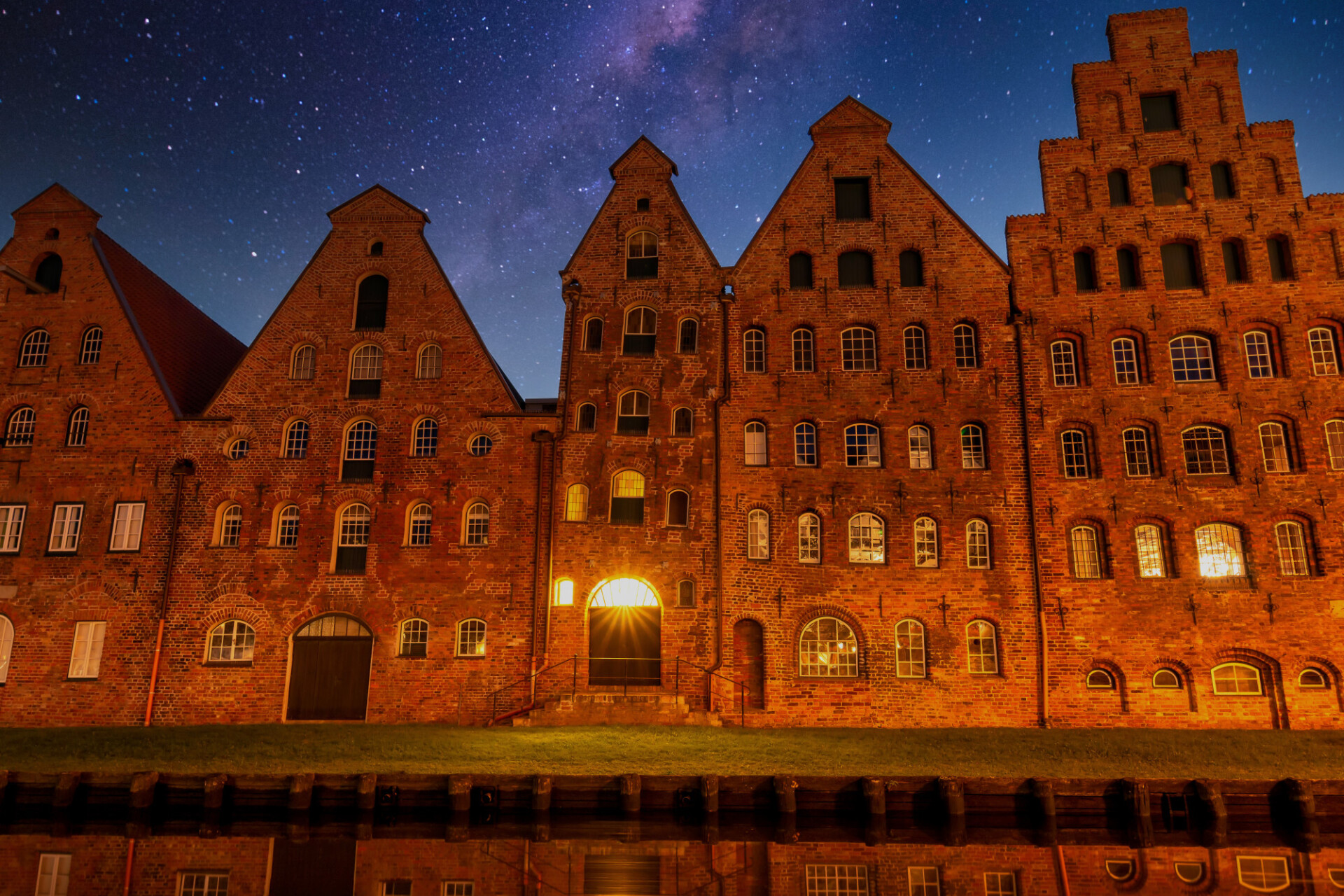 Milky Way over Lübeck - Salzspeicher