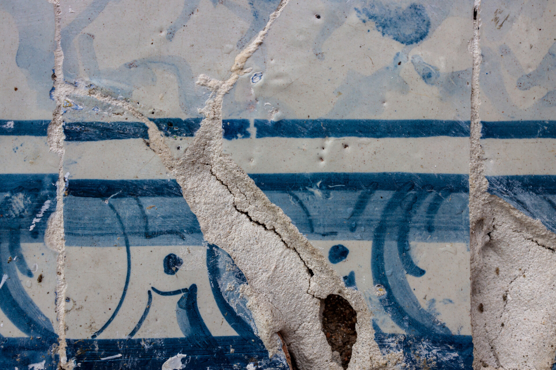 Broken Old blue Tile Texture