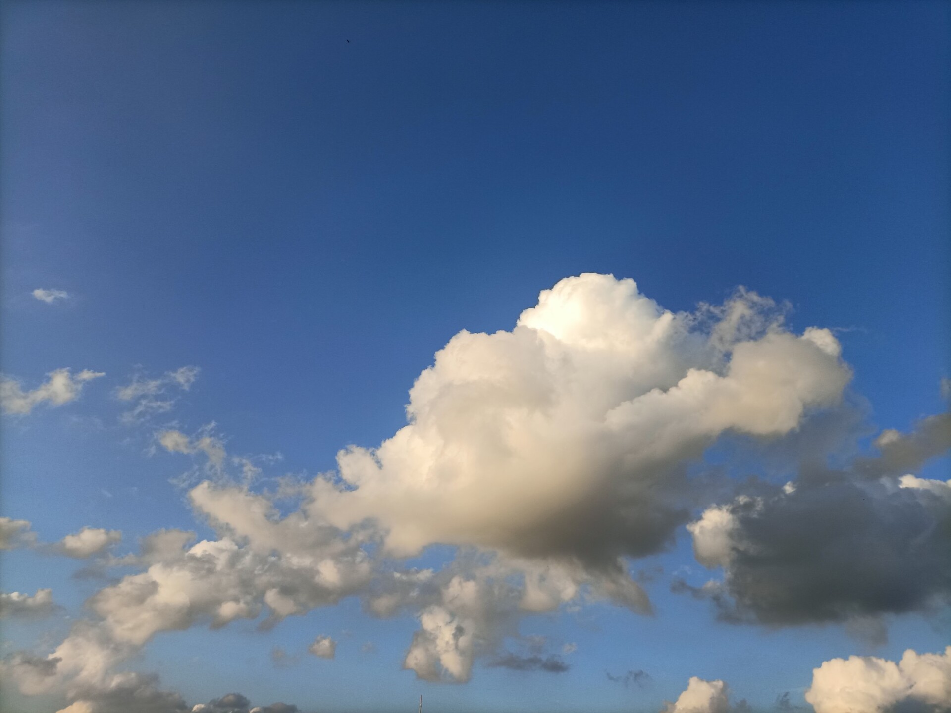 Cloud on blue Sky