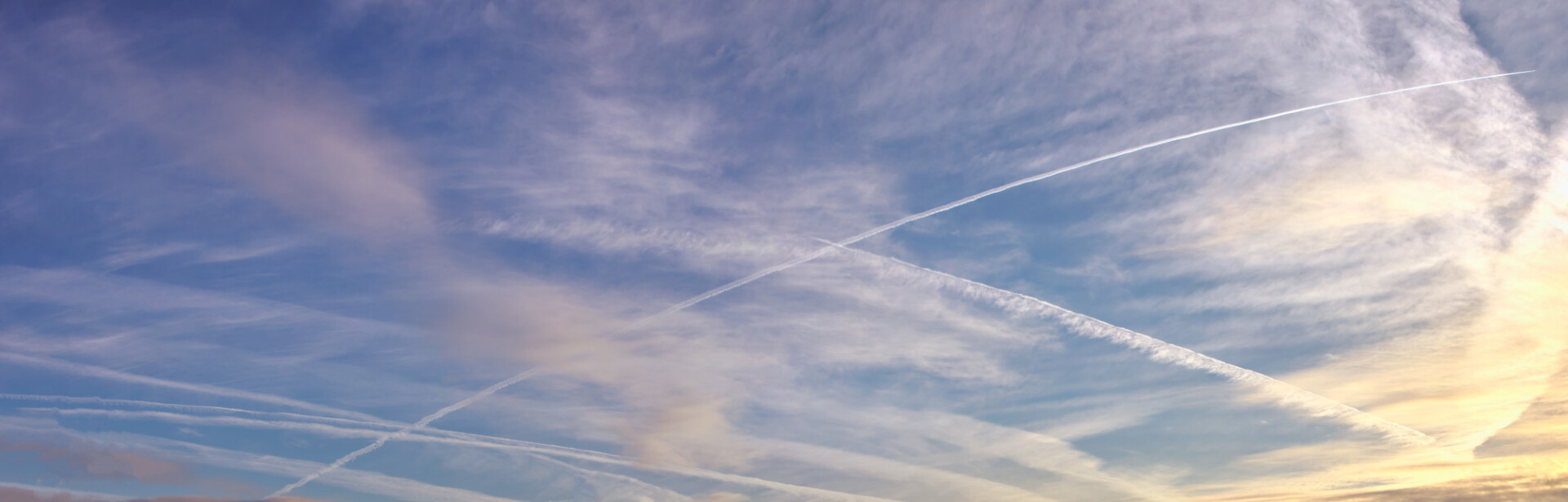 Sky Replacement Sky with Airplane contrail