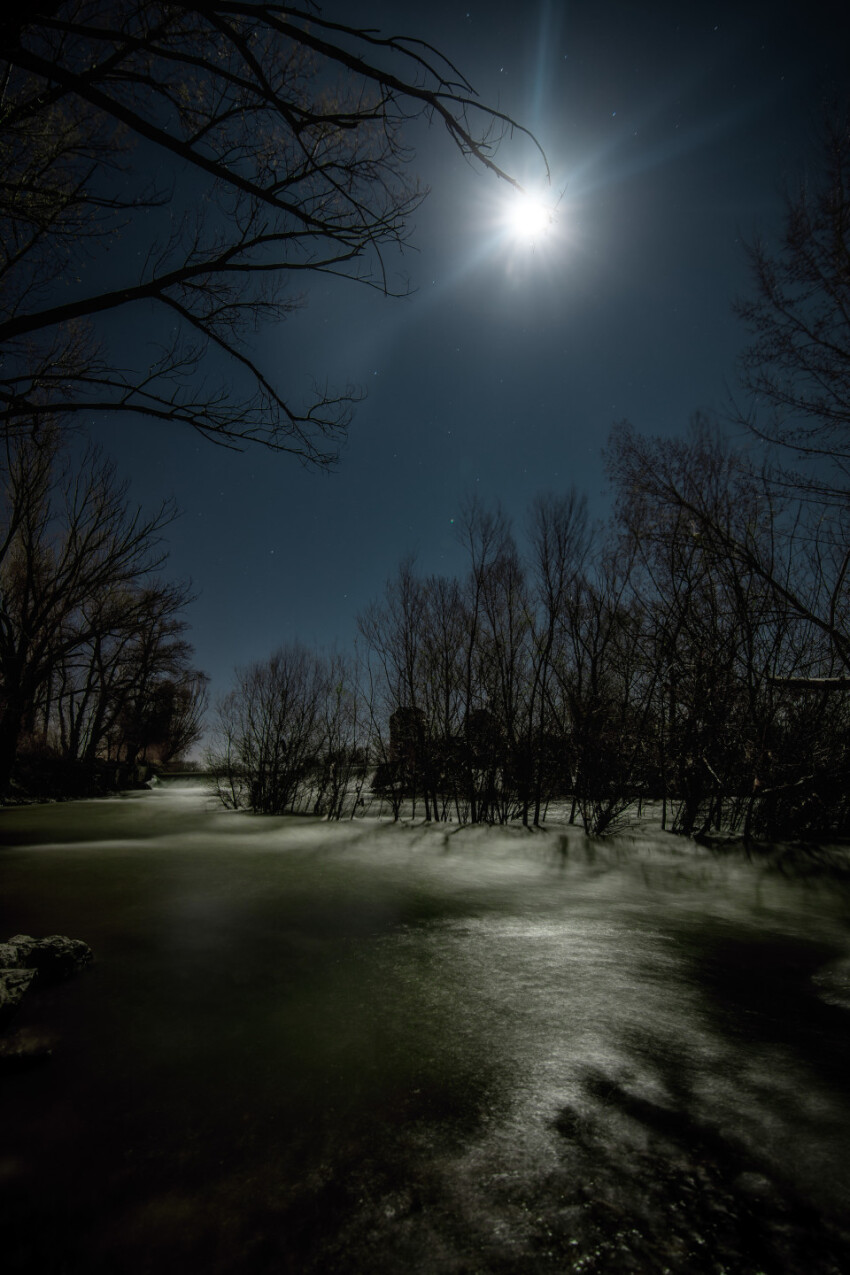 San miguel del pino douro river at night