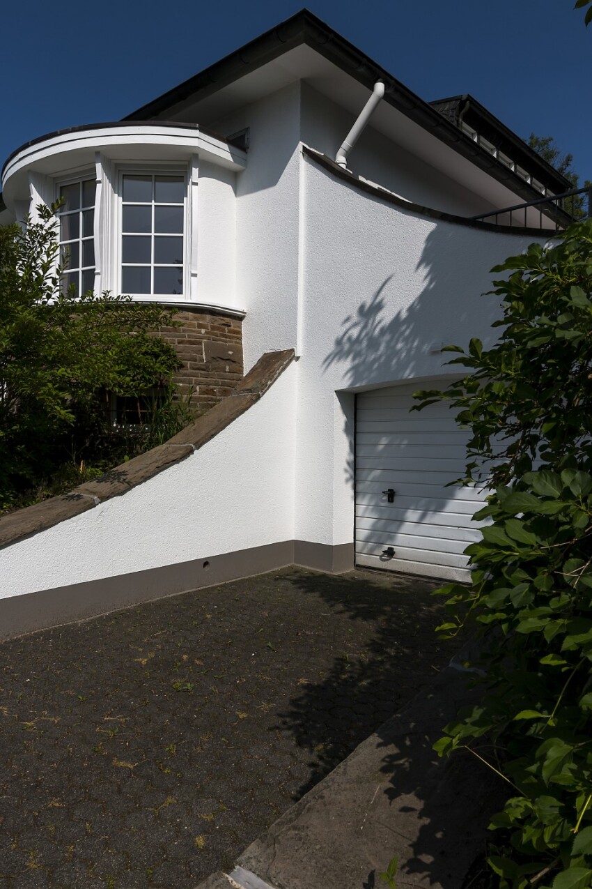 small villa with garage