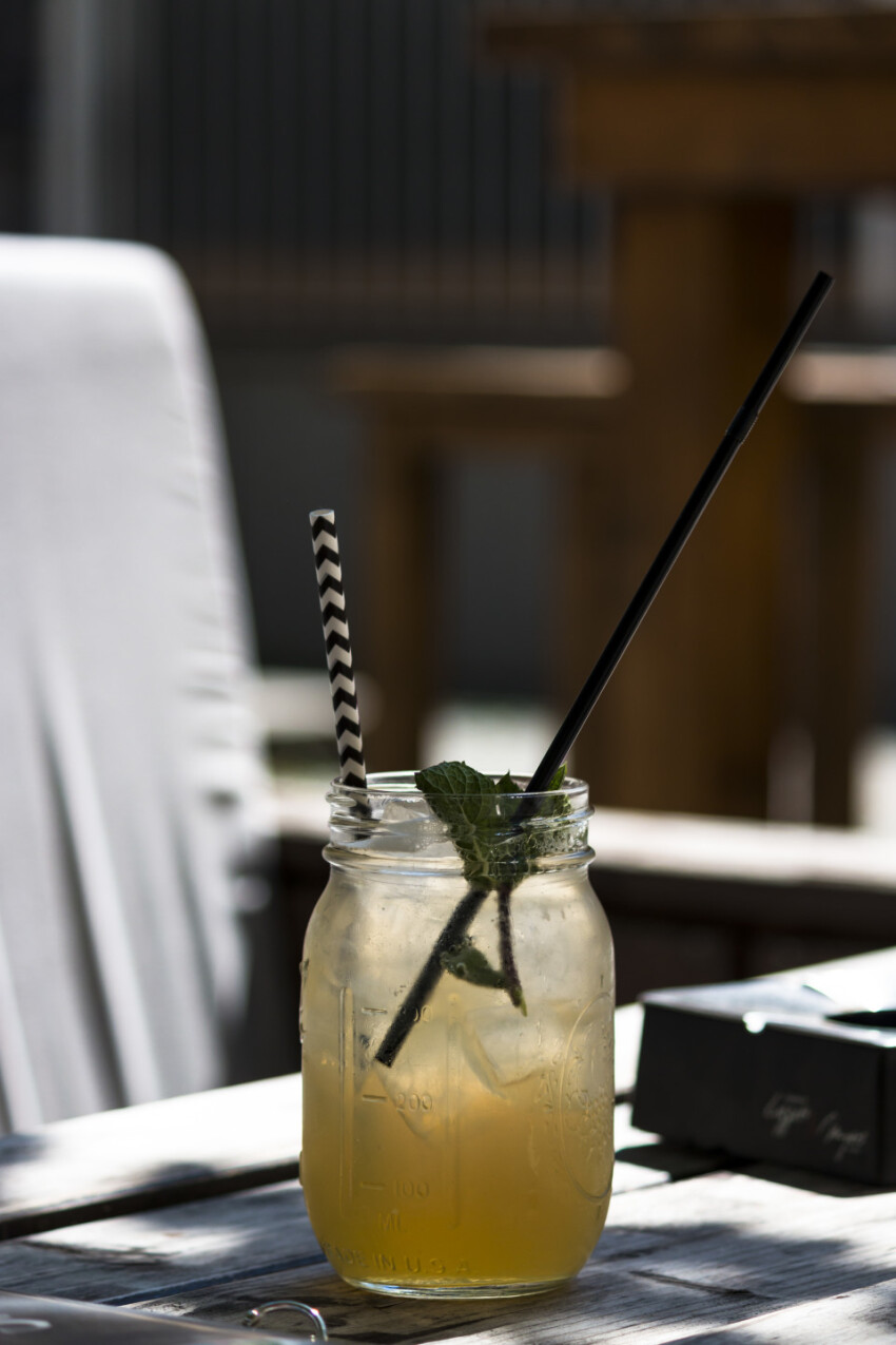 ginger ice tea cocktail