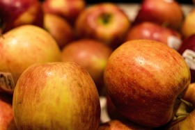 Stock Image: apples natural