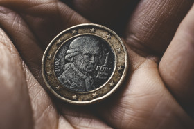 Stock Image: austrian 1 euro coin 2002