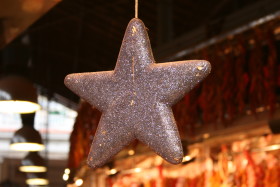 Stock Image: christmas star decoration market