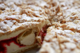 Stock Image: Cream puff Cream Cake