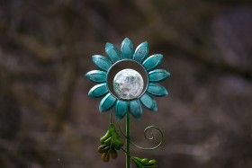 Stock Image: deco flower lamp garden