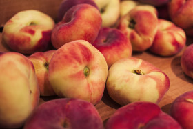 Stock Image: fresh ripe peaches