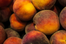 Stock Image: large amount of peaches