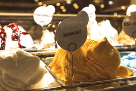 Stock Image: mango ice cream at the counter