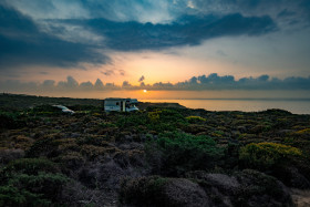 Stock Image: Motorhome on the cliffs of the coast of Portugal