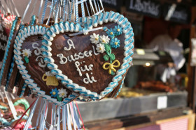 Stock Image: oktoberfest hearts, gingerbread hearts, Lebkuchenherz