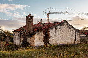 Stock Image: Old decaying house in Portugal