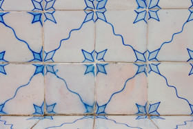 Stock Image: Old Kitchen Tiles with Blue Floral Pattern Texture