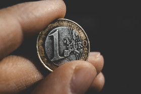 Stock Image: old used 1 euro coin