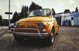 Stock Image: oldtimer fiat 500l