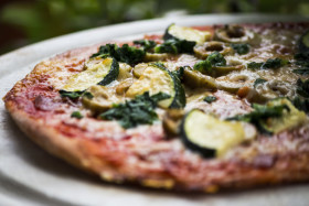Stock Image: pizza zucchini spinach olives