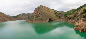 Stock Image: Quentar reservoir