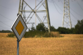 Stock Image: right of way street sign