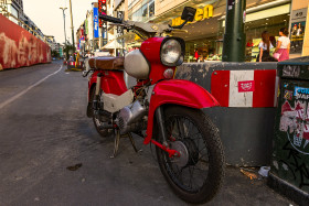 Stock Image: simson star red