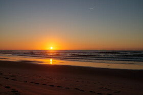 Stock Image: Sunset at the atlantic ocean in Portugal, Nazare