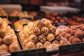 Stock Image: white chocolates  truffles